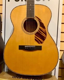 Fender PO-220E All Solid Orchestra Acoustic In Natural, Hardshell Case -musical instrument 09703503214