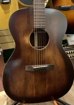 Martin 000-16 Streetmaster 000 Rosewood And Padded Case -musical instrument IMG 0232