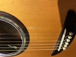 USED Yamaha 1997 APX-10A Honey Flame W/Case - CONSIGNMENT -musical instrument IMG 0995