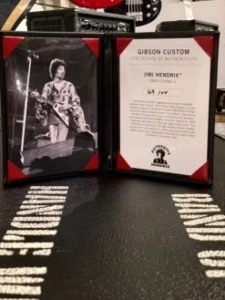 Gibson Custom Historic Jimi Hendrix 1969 Flying V Aged Ebony Right Hand -musical instrument IMG 1705