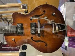 USED Godin 5th Avenue Uptown T-Armond Hollowbody Guitar - Havana Burst W/Case