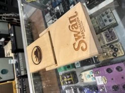 Swan Percussion Knock Box Stompin Bass -musical instrument IMG 8679