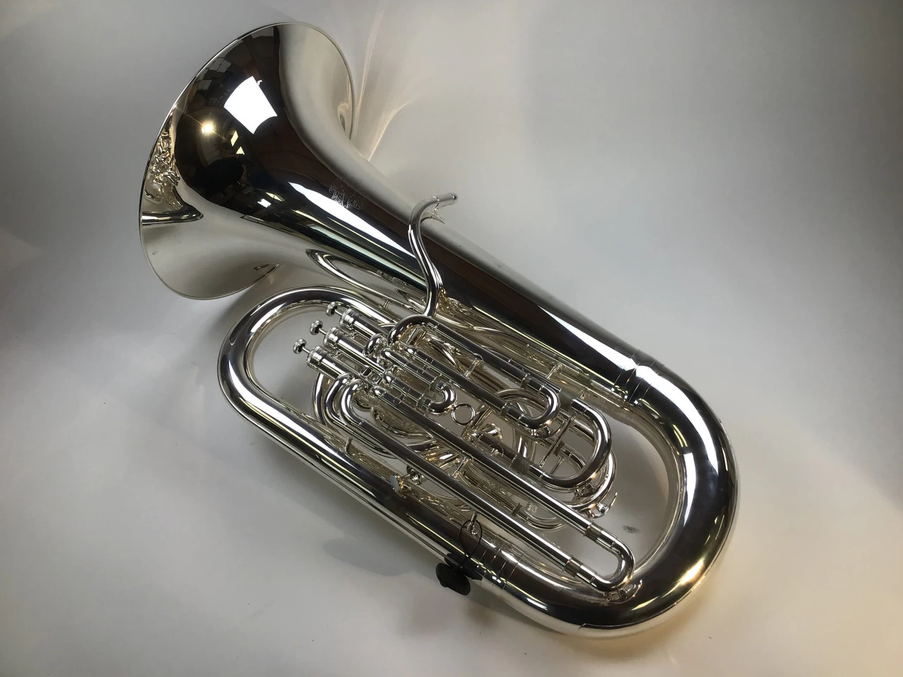 Dillon 981S Eb Tuba 2 Dillon 981S Eb Tuba - Image 2