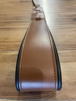 Roxbury 2.5" Padded Leather Guitar Strap - Brown -musical instrument roxbury2